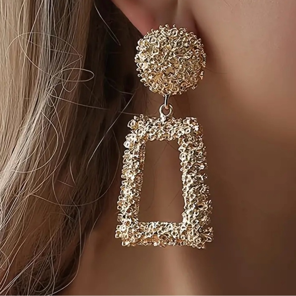 Icy-Chic Bold Statement Earrings - image 2